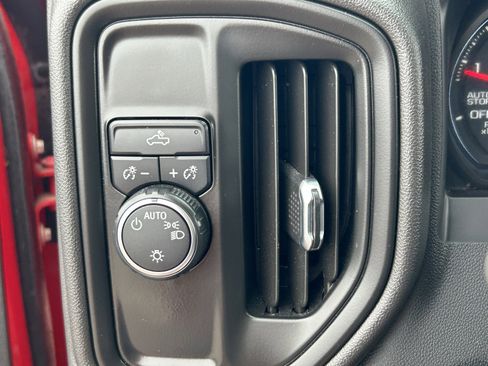 Used 2022 Chevrolet Silverado 1500 Custom RWD image 15