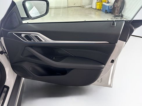Used 2025 BMW i4 eDrive40 image 34