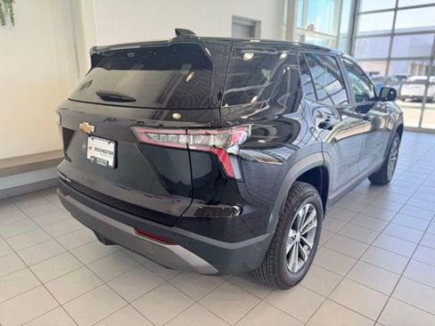 Used 2025 Chevrolet Equinox LT w/ Safety and Technology Package AWD/4WD image 36