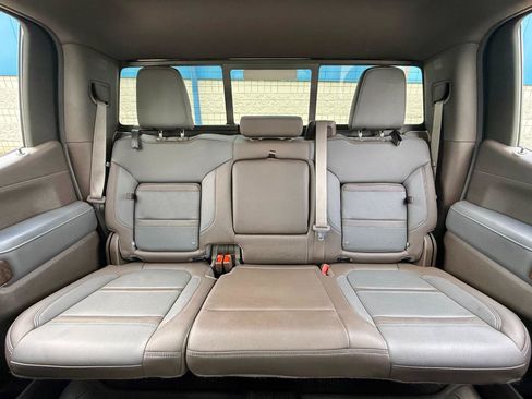 Used 2019 GMC Sierra 1500 Denali w/ Denali Ultimate Package AWD/4WD image 15