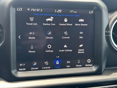 Used 2023 Jeep Wrangler Unlimited Sahara w/ Cold Weather Group AWD/4WD image 33