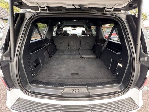 Used 2020 Ford Expedition Max Limited AWD/4WD image 30