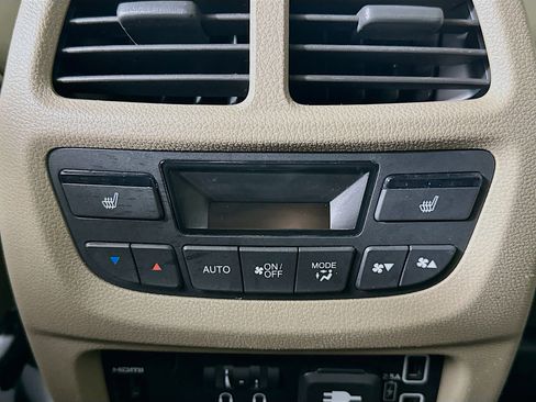 Used 2022 Honda Pilot Touring image 28