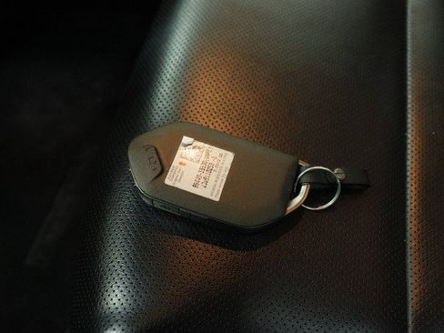 Used 2024 Kia Telluride S FWD image 34