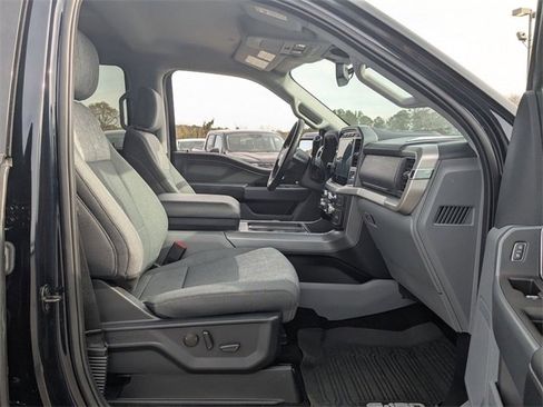 Used 2022 Ford F150 XLT w/ Equipment Group 302A High image 26