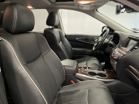 Used 2019 INFINITI QX60 Luxe w/ Sensory Package AWD/4WD image 15