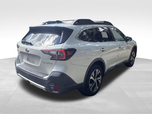 Used 2020 Subaru Outback Limited w/ Popular Package #2 AWD/4WD image 4
