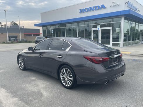 Used 2019 INFINITI Q50 Luxe w/ Essential Package (3.0T Luxe) RWD image 4