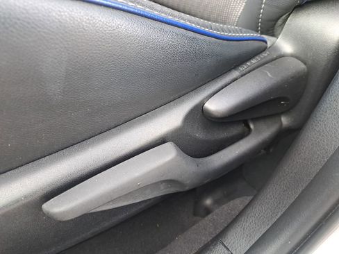 Used 2017 Toyota Corolla SE image 14