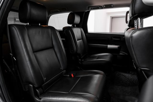 Used 2021 Toyota Sequoia TRD Pro AWD/4WD image 35
