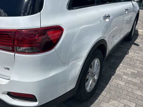 Used 2020 Kia Sorento LX image 8