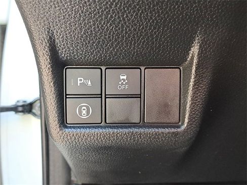 Used 2022 Honda Civic Touring image 22