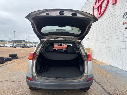 Used 2014 Toyota RAV4 Limited w/ Technology Package image 23