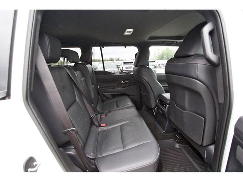 Used 2024 Lexus GX 550 w/ Accessory Package (2T) image 10
