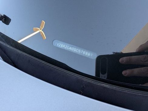 Used 2025 Volkswagen Atlas SEL image 39