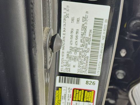 Used 2019 Toyota Tacoma SR5 RWD image 30