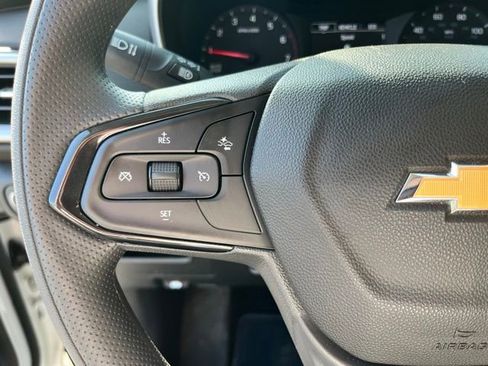 Used 2023 Chevrolet TrailBlazer LS FWD image 24