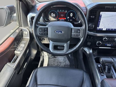 Used 2022 Ford F150 Lariat image 13