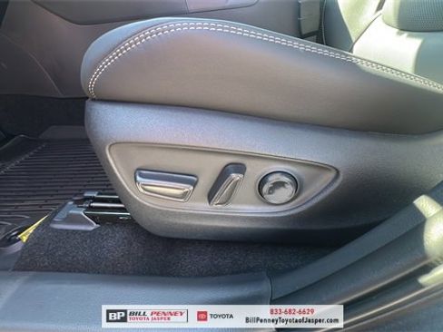 New 2025 Toyota RAV4 Limited image 16