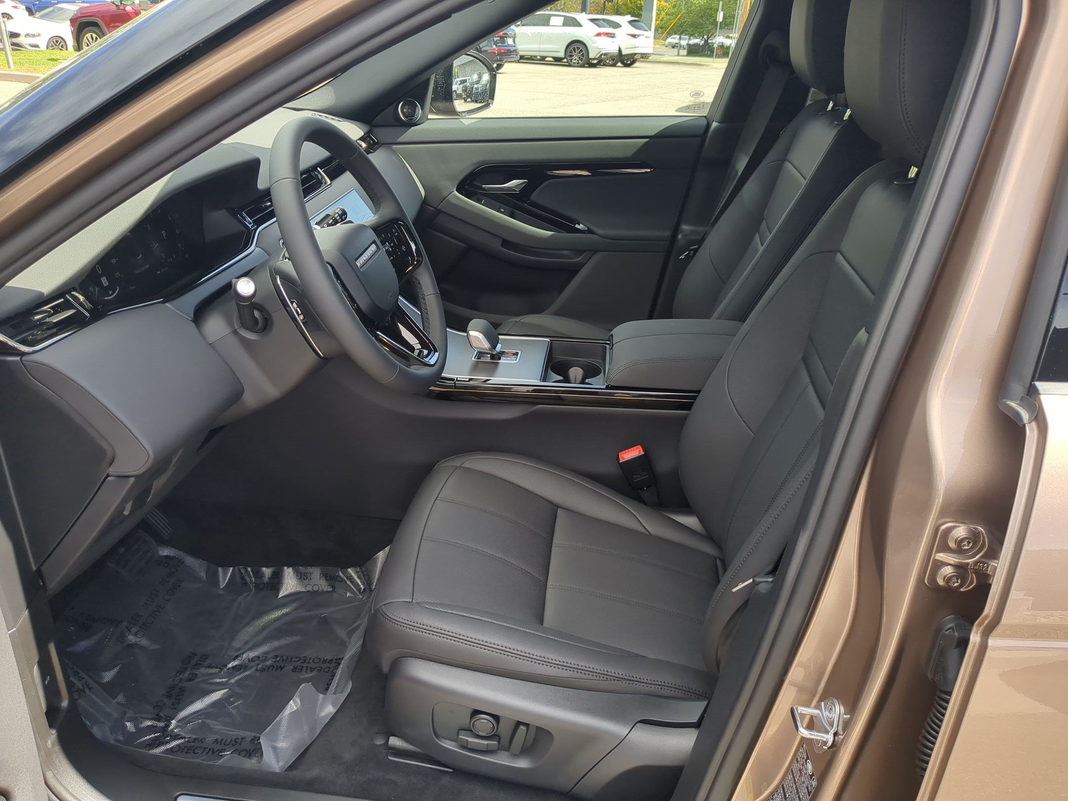 New 2026 Land Rover Range Rover Evoque S AWD/4WD image 25