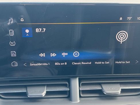 New 2026 Chevrolet Trax LT w/ LT Convenience Package FWD image 15