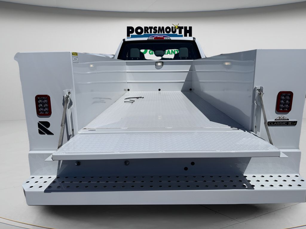 New 2025 Ford F250 XL w/ XL Chrome Package AWD/4WD image 14