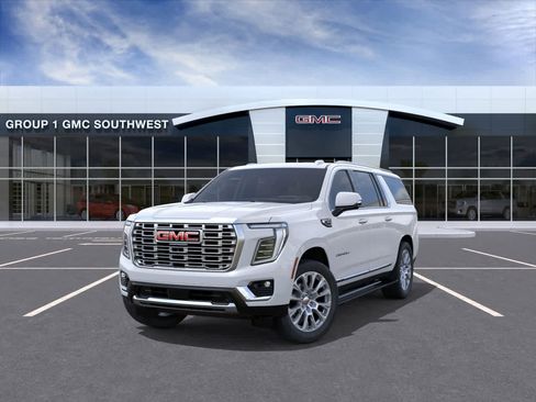 New 2026 GMC Yukon XL Denali image 8