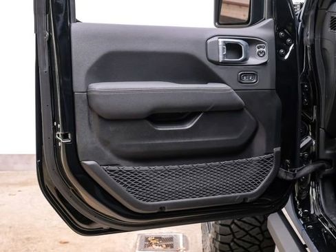 Used 2024 Jeep Wrangler Unlimited Rubicon 392 image 59