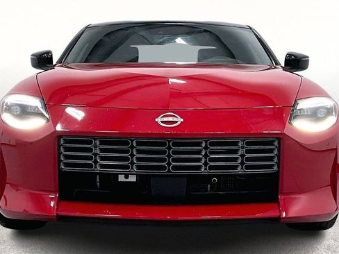 Used 2025 Nissan Z Sport w/ Floor Mat Package image 5