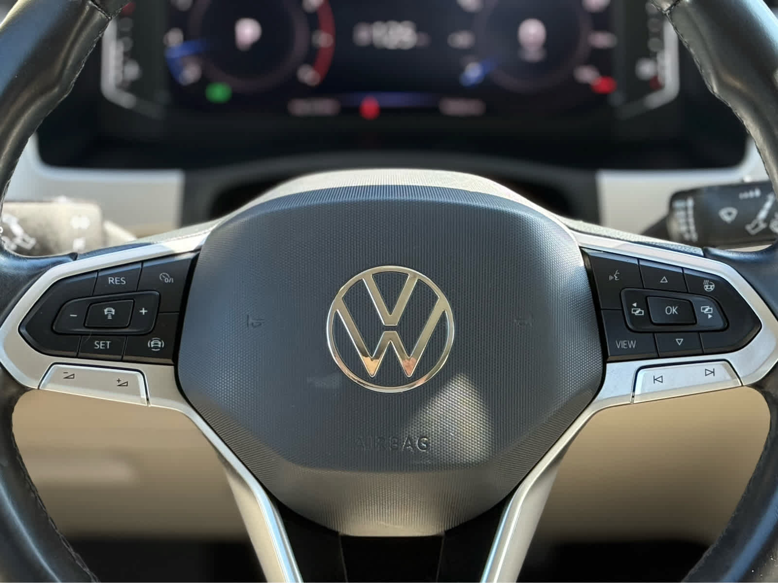 Used 2021 Volkswagen Atlas SEL Premium AWD/4WD image 24