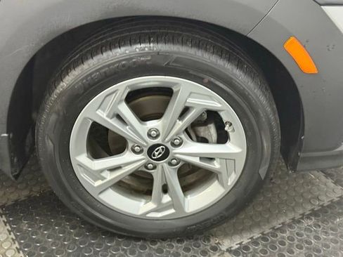 Certified 2023 Hyundai Kona SEL w/ Convenience Package image 14