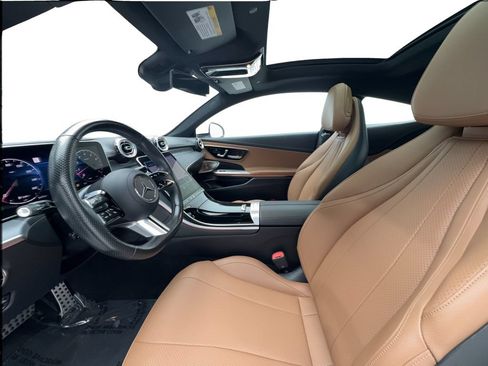 Used 2025 Mercedes-Benz CLE 300 4MATIC Coupe w/ AMG Line image 20