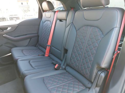 New 2026 Audi Q7 3.0T Prestige AWD/4WD image 16
