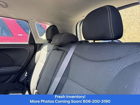 Used 2015 Kia Soul + image 7