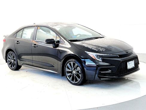 New 2026 Toyota Corolla SE image 7