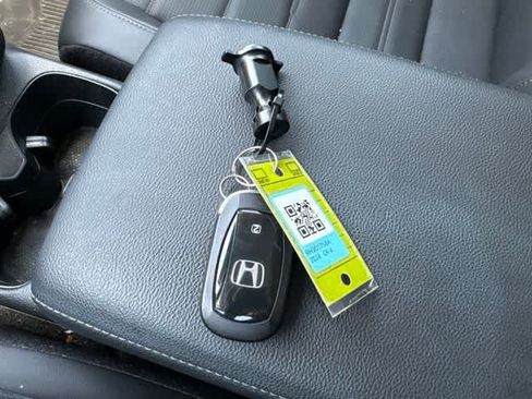 Used 2024 Honda CR-V EX-L image 27