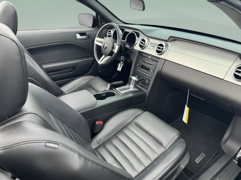 Used 2007 Ford Mustang GT RWD image 15