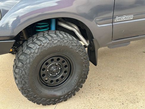 Used 1991 Toyota Land Cruiser AWD/4WD image 40