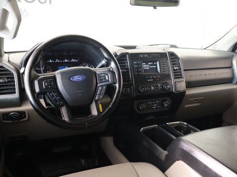 Used 2021 Ford F450 XL AWD/4WD image 2