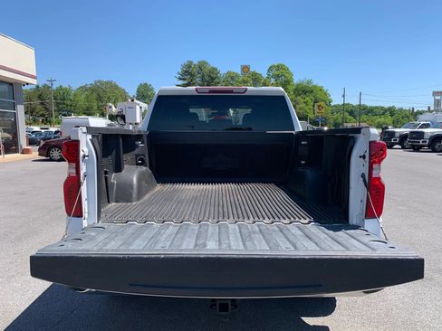 Used 2020 Chevrolet Silverado 1500 W/T w/ WT Fleet Convenience Package AWD/4WD image 32