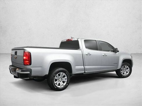 Used 2019 Chevrolet Colorado LT AWD/4WD image 2