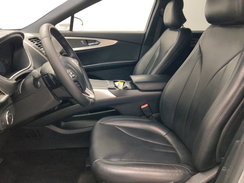 Used 2018 Lincoln MKX Premiere FWD image 17