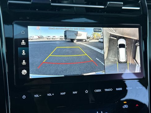 Used 2024 Hyundai Tucson Limited AWD/4WD image 22
