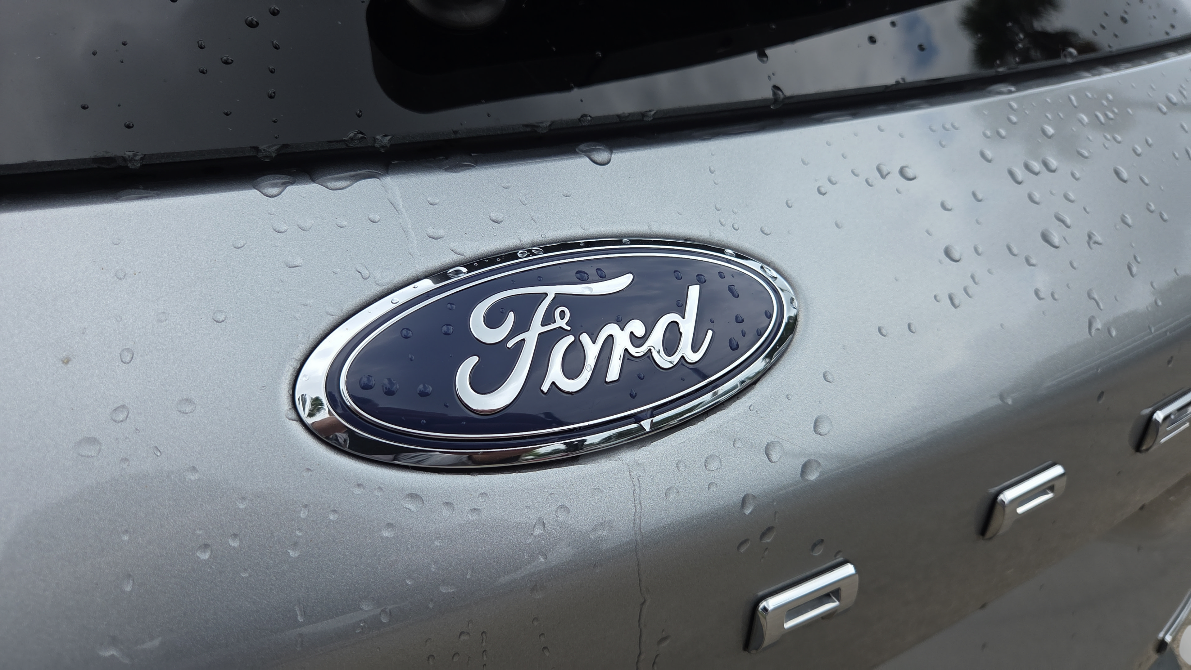 Used 2022 Ford Escape SE w/ Convenience Package FWD image 36