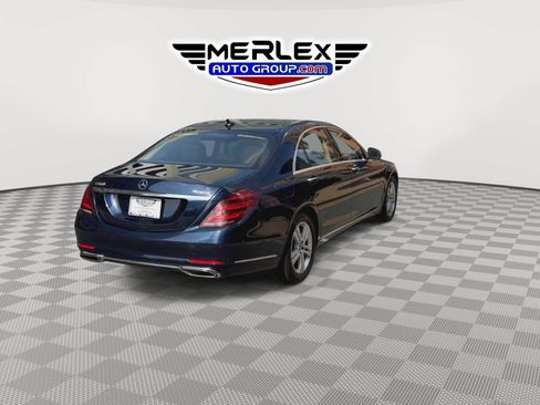 Used 2018 Mercedes-Benz S 560 4MATIC Sedan w/ Premium Package image 7