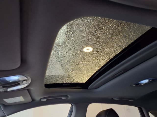 Used 2021 Hyundai Kona Ultimate FWD image 18