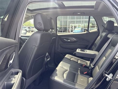 Used 2023 GMC Terrain SLT w/ Tech Package AWD/4WD image 24