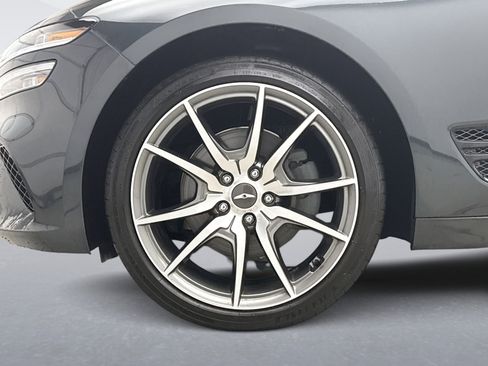 Used 2023 Genesis G70 2.0T AWD/4WD image 23