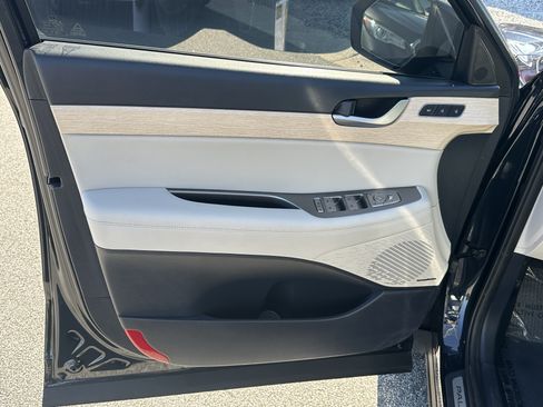 Used 2023 Hyundai Palisade Limited FWD image 10
