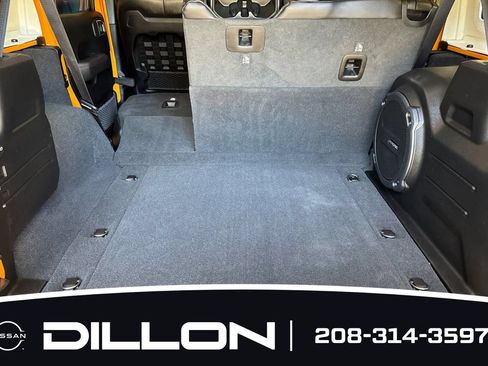 Used 2021 Jeep Wrangler Unlimited Rubicon AWD/4WD image 15